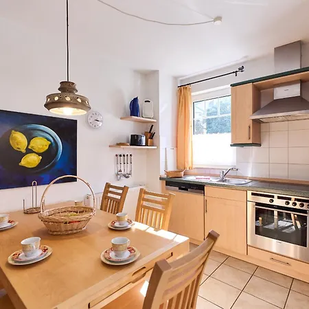 56 1, Lindenweg 3 A * Karlshagen