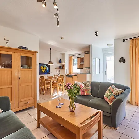 56 1, Lindenweg 3 A *