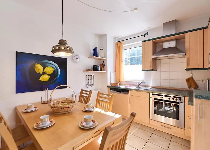 56 1, Lindenweg 3 A * Karlshagen
